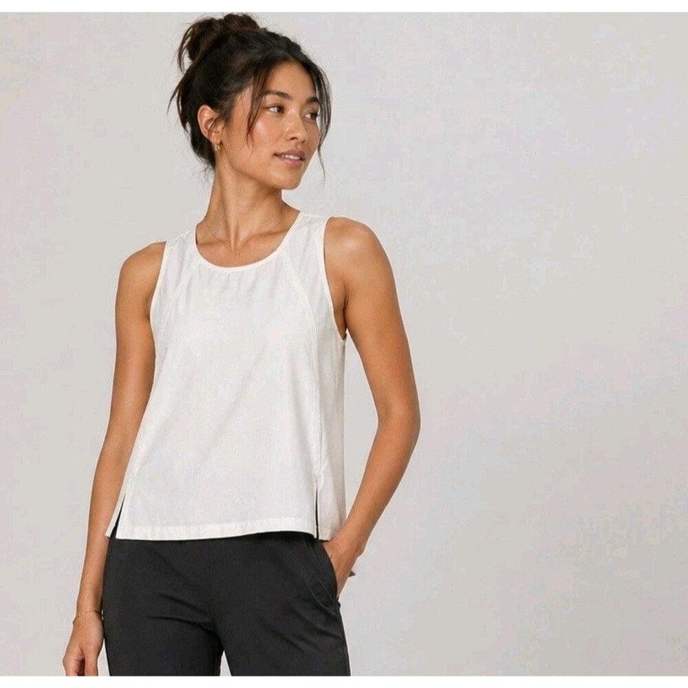 Athleta Zephyr Refined Tank Size S Lightweight Quick-drying Athletic Women White